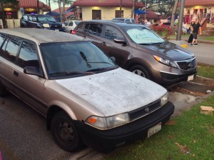 世界の名車トヨタカローラと韓国ヒュンダイ こんなになるまで走り続けられるカローラは凄い！！！