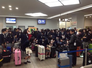 岡山空港にて