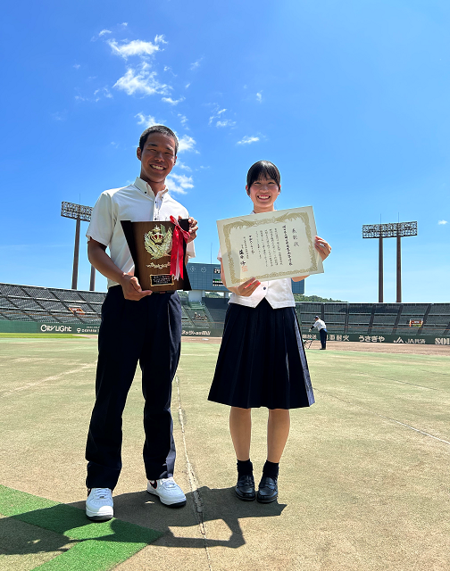 高校野球の優秀応援団に選出！