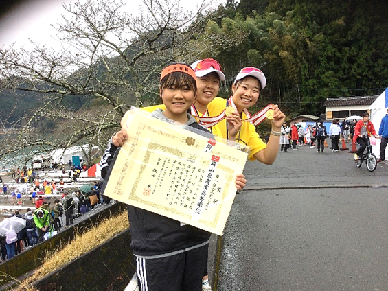 ボート部全国高校選抜で優勝