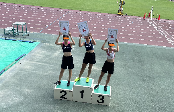 県高校陸上競技選手権大会で優勝（走り高跳び）