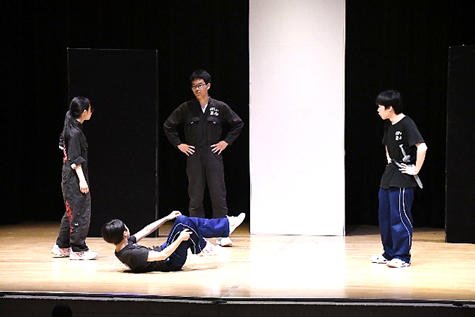 実験劇場で演劇部上演