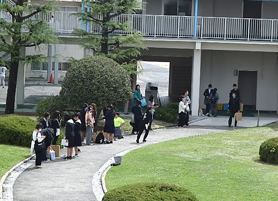 令和5年度新入生制服渡し