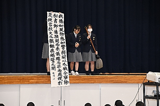 新入生への部活動紹介と新入生歓迎会