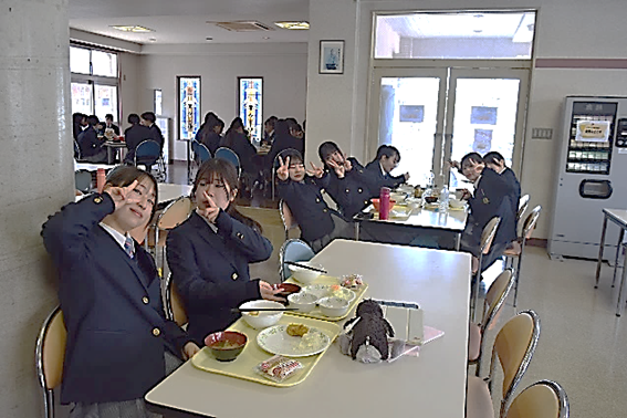 食堂リニューアル