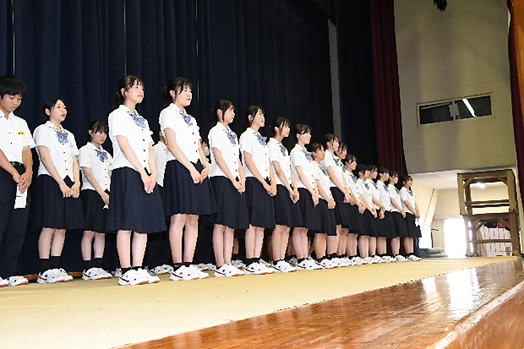 1学期の成果 表彰伝達式と壮行式