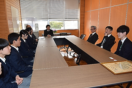 ビジネスプラン表彰授与