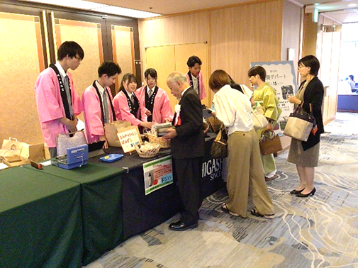 【東商デパート取締役、同窓会総会でサテライト出店！】