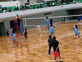 国民スポーツ大会中国ブロック大会に男子バレーボール部員2名出場！
