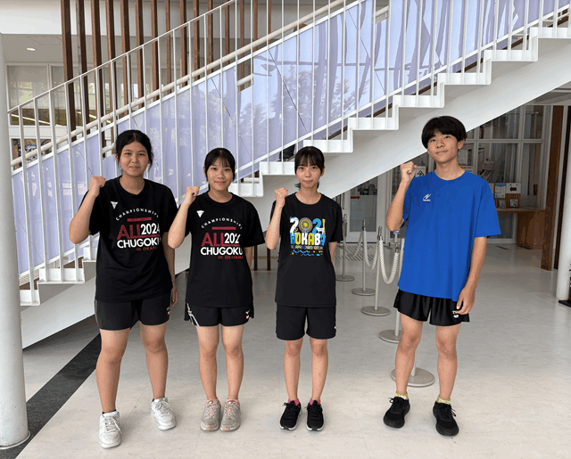卓球部4名が､県高校学年別大会でベスト8に入賞！