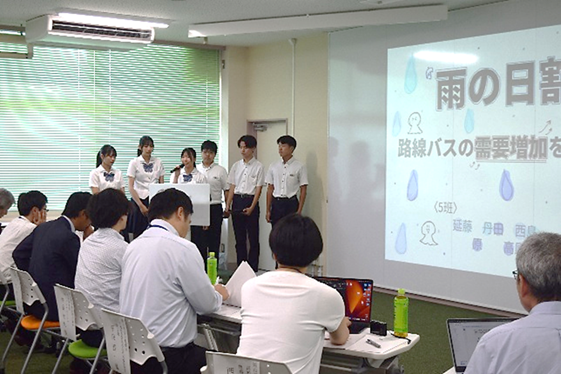公共交通の課題に挑む！地域課題解決プレゼンテーション発表会
