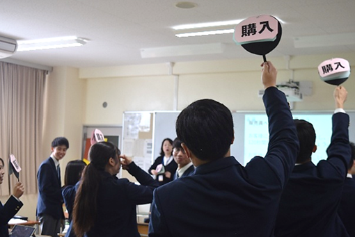 公開授業の実施(2年1組「文学国語」)!