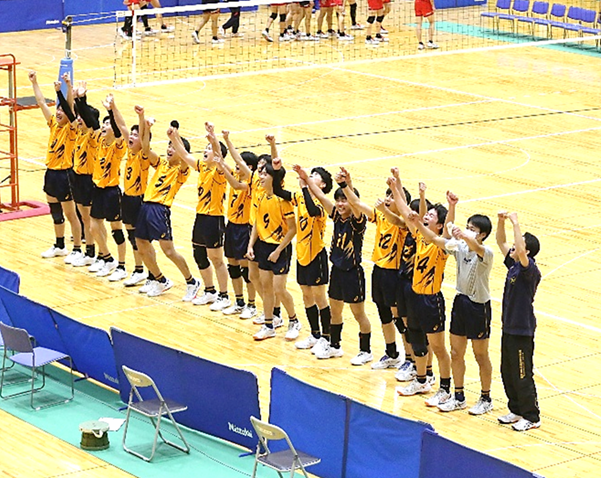 男子バレーボール部春高バレー県予選で優勝！