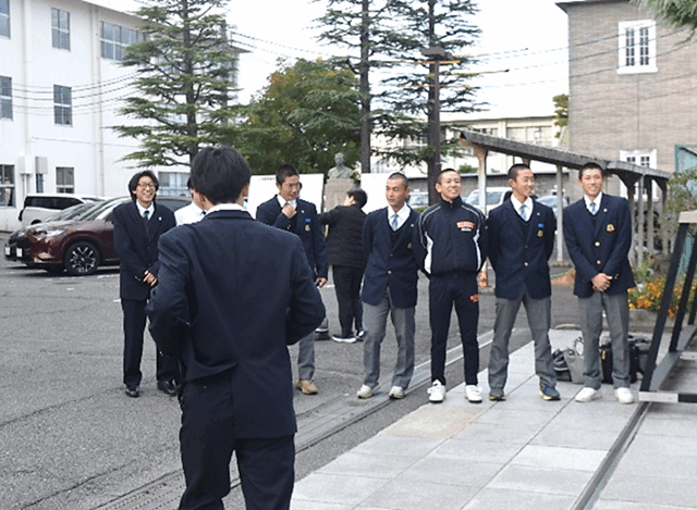 東山地区あいさつ運動!