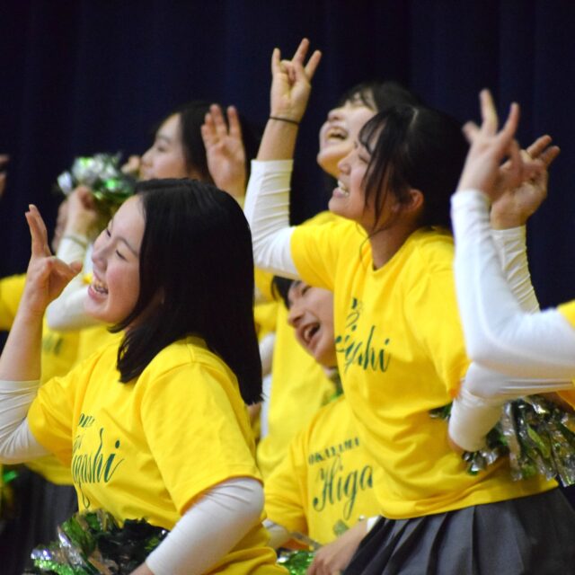 部活動紹介と応援披露が行われました